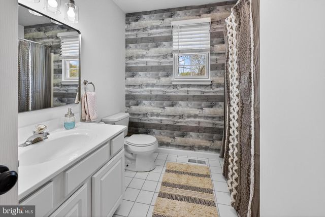 375 FRIENDSHIP RD, Clarksboro, NJ 08020