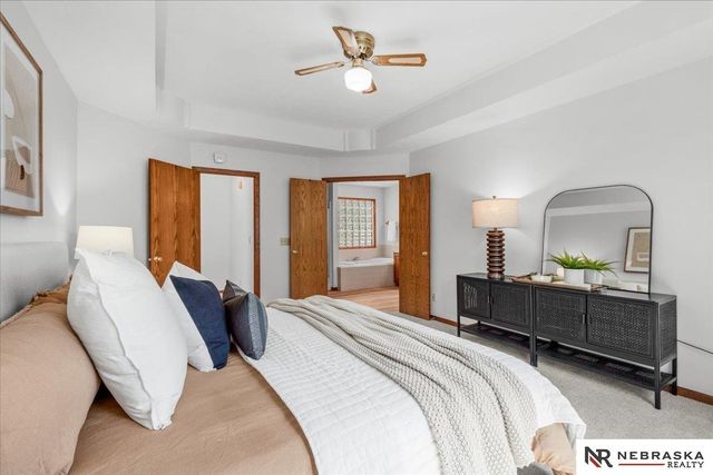 807 Forestview Circle, Bellevue, NE 68005