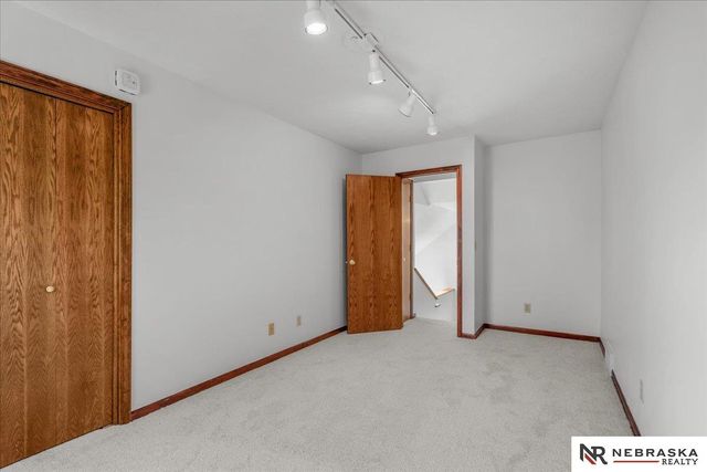 807 Forestview Circle, Bellevue, NE 68005