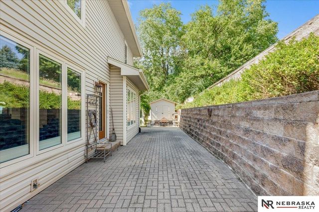 807 Forestview Circle, Bellevue, NE 68005