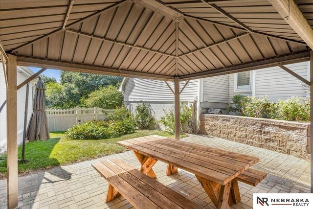 807 Forestview Circle, Bellevue, NE 68005