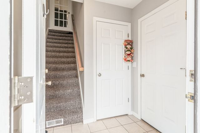 1975 Middlesex Street 2, Lowell, MA 01851