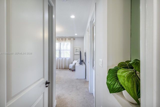 9602 W 35th Ln 0, Hialeah, FL 33018