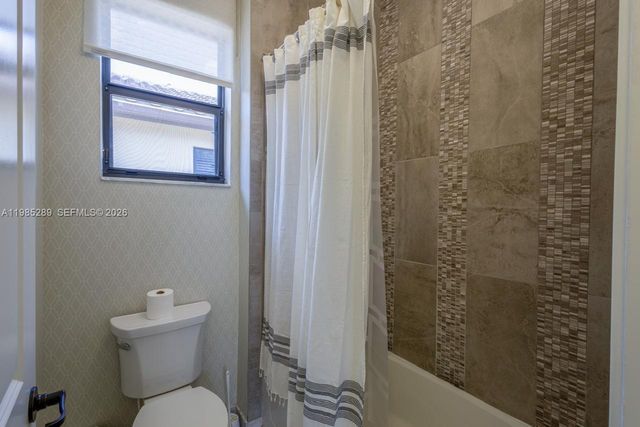 9602 W 35th Ln 0, Hialeah, FL 33018