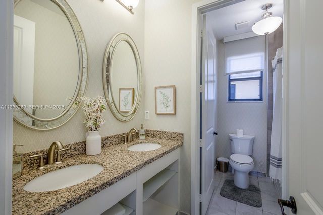 9602 W 35th Ln 0, Hialeah, FL 33018