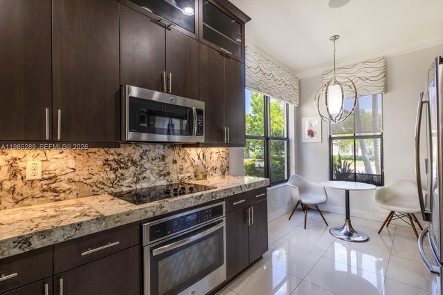 9602 W 35th Ln 0, Hialeah, FL 33018