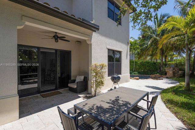 9602 W 35th Ln 0, Hialeah, FL 33018