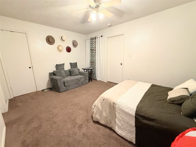 2312 Balsam Drive A214, Arlington, TX 76006