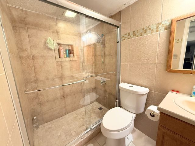 2312 Balsam Drive A214, Arlington, TX 76006