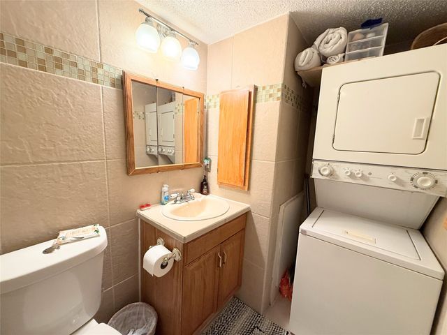 2312 Balsam Drive A214, Arlington, TX 76006