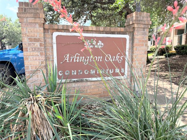 2312 Balsam Drive A214, Arlington, TX 76006