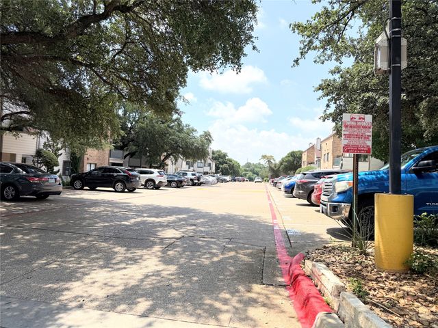 2312 Balsam Drive A214, Arlington, TX 76006