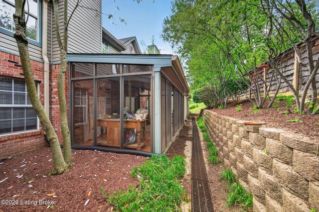 7017 Ridge Run Cir, Prospect, KY 40059