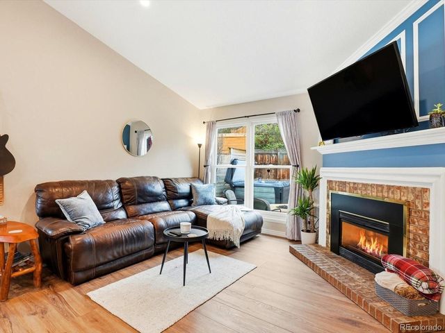 507 Entrada Dr, Golden, CO 80401