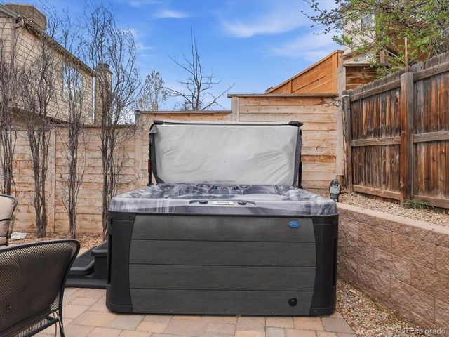 507 Entrada Dr, Golden, CO 80401