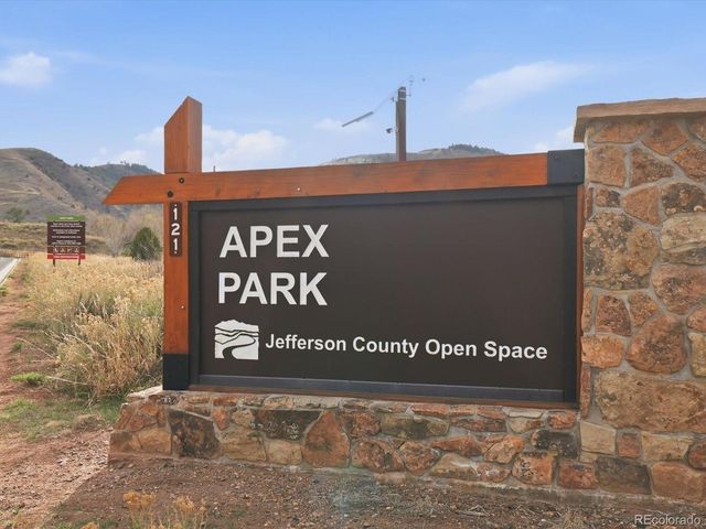 507 Entrada Dr, Golden, CO 80401