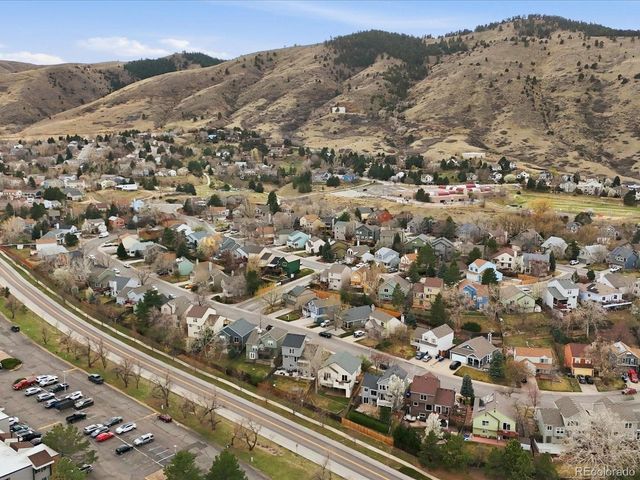 507 Entrada Dr, Golden, CO 80401