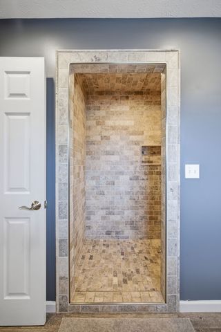 163 Tabor Pl, Hohenwald, TN 38462