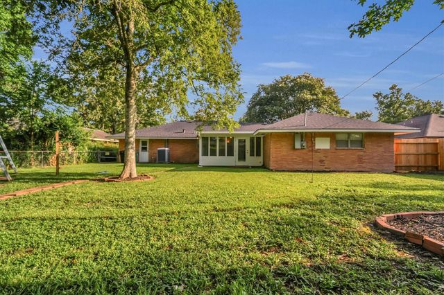 9003 Autauga Street, Houston, TX 77080