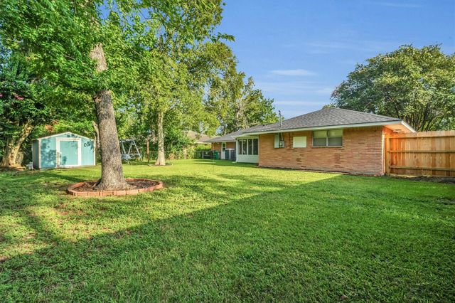 9003 Autauga Street, Houston, TX 77080