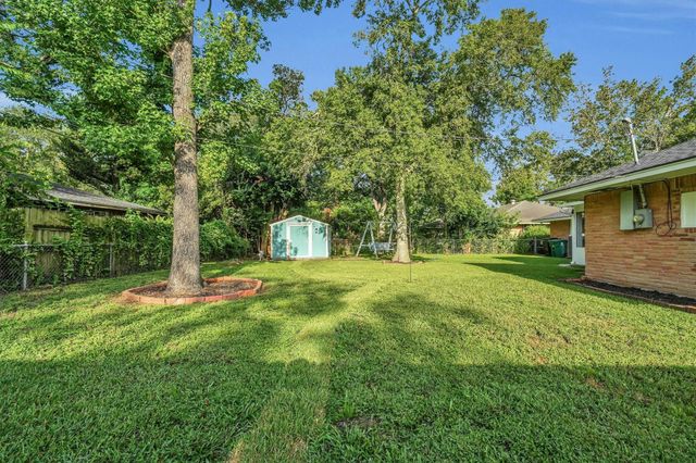9003 Autauga Street, Houston, TX 77080