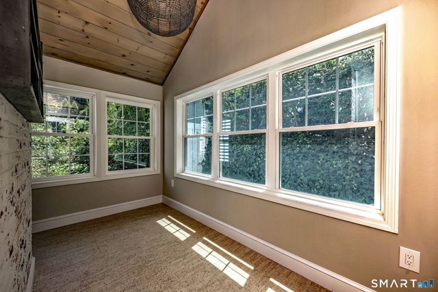 35 Wilkins Street, Hamden, CT 06517