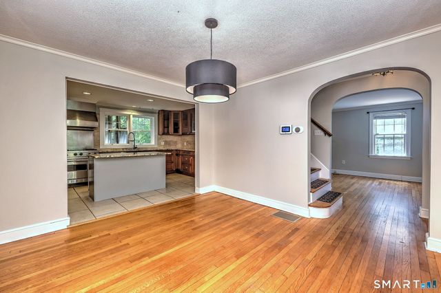 35 Wilkins Street, Hamden, CT 06517