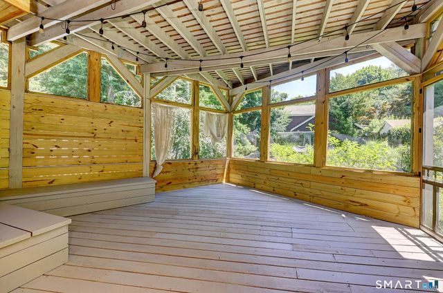 35 Wilkins Street, Hamden, CT 06517