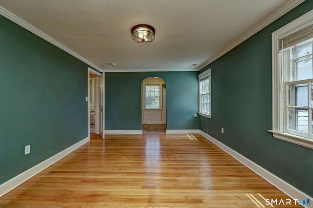 35 Wilkins Street, Hamden, CT 06517