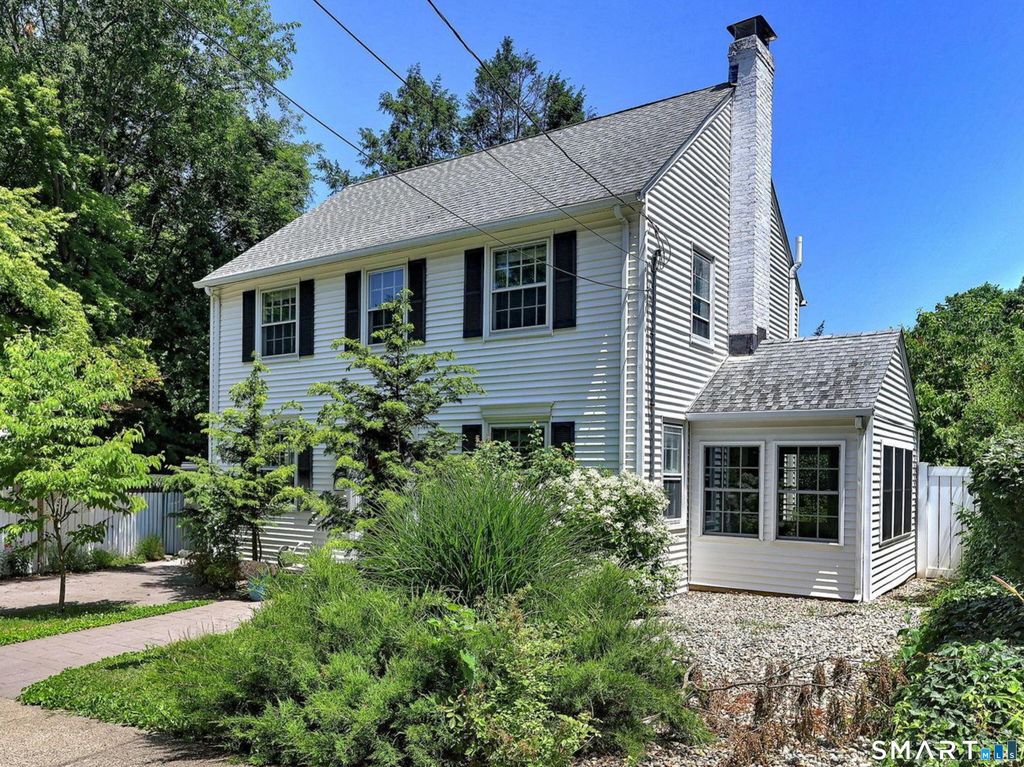 35 Wilkins Street, Hamden, CT 06517