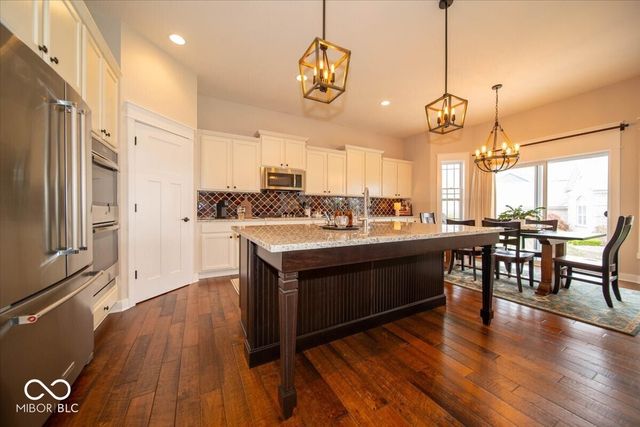 4341 Hickory Ridge Boulevard, Greenwood, IN 46143