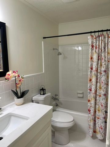 605 Woodland Hills, Hattiesburg, MS 39402