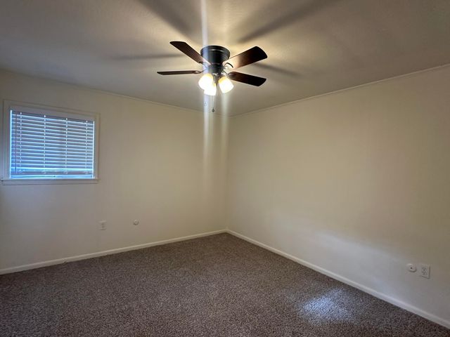 605 Woodland Hills, Hattiesburg, MS 39402