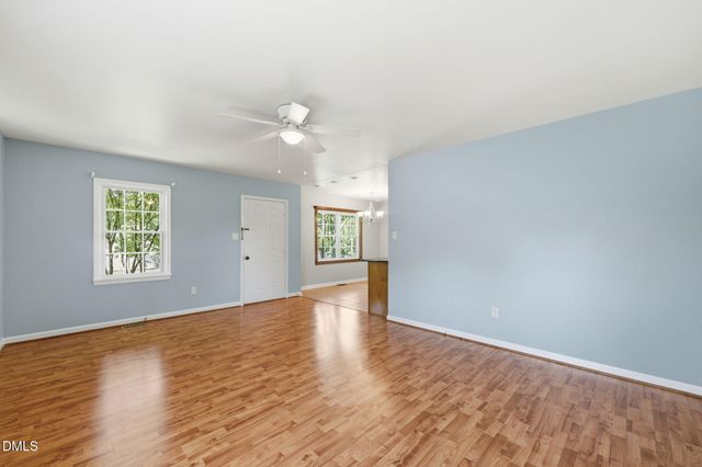 812 E Stagecoach Road, Mebane, NC 27302