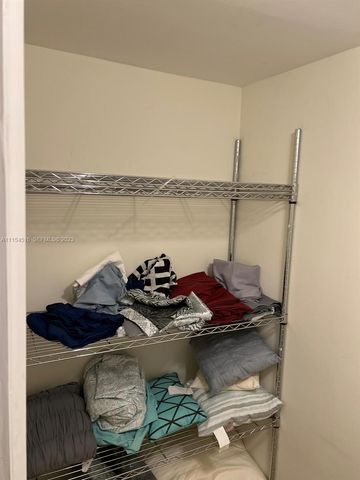 3725 S Ocean Drive 301, Hollywood, FL 33019