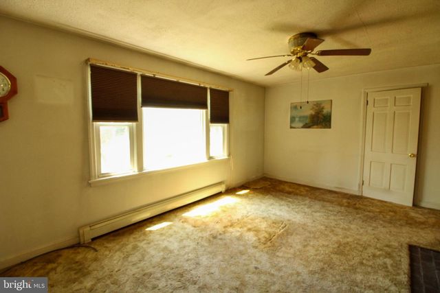 13042 OLD VALLEY PIKE, Edinburg, VA 22824