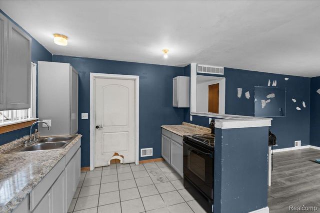 5952 Banner Street, Taylor, MI 48180