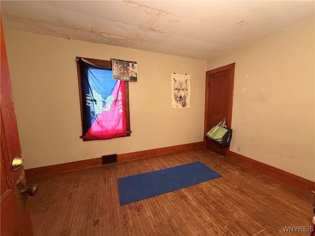 490 South Ogden Street W, Buffalo, NY 14206