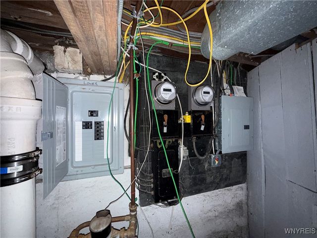 490 South Ogden Street W, Buffalo, NY 14206