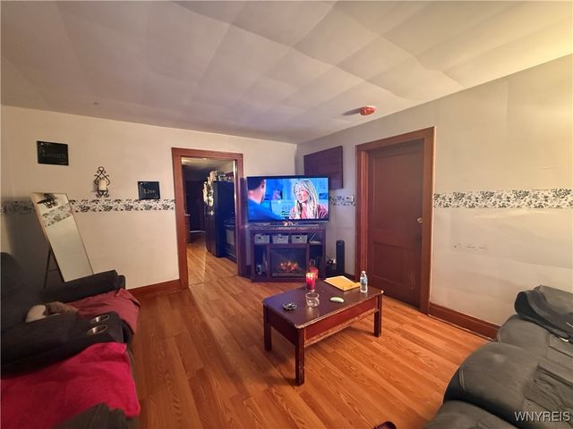 490 South Ogden Street W, Buffalo, NY 14206