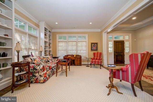 7505 MARBURY RD, Bethesda, MD 20817