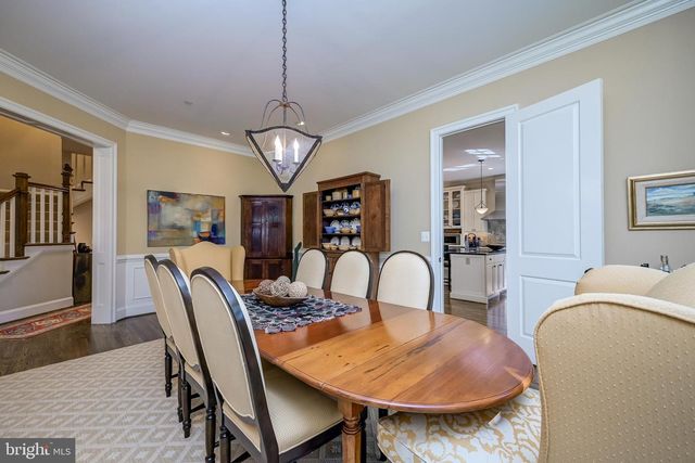 7505 MARBURY RD, Bethesda, MD 20817