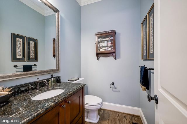 7505 MARBURY RD, Bethesda, MD 20817