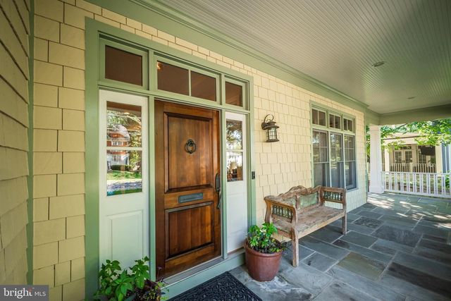 7505 MARBURY RD, Bethesda, MD 20817