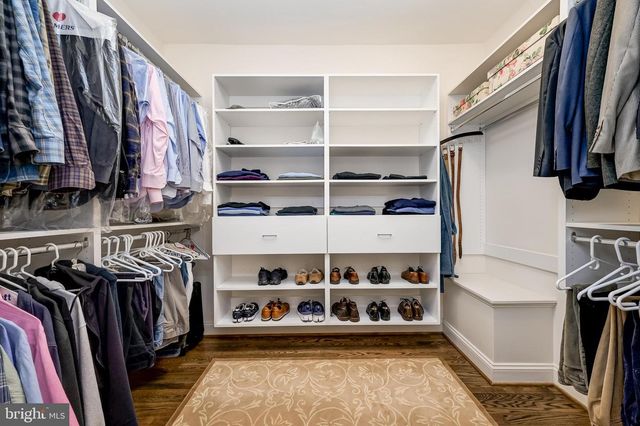 7505 MARBURY RD, Bethesda, MD 20817