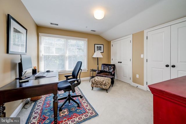 7505 MARBURY RD, Bethesda, MD 20817