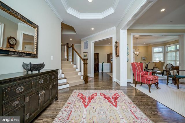 7505 MARBURY RD, Bethesda, MD 20817