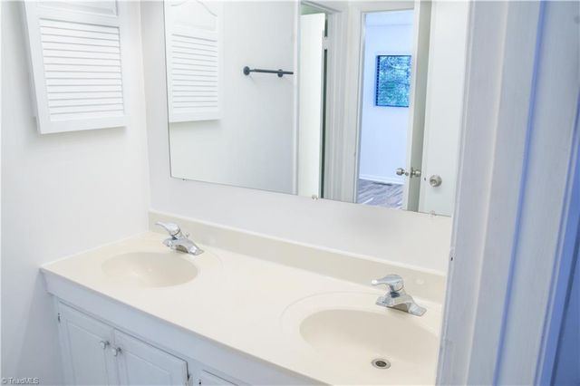 301 Village Lane F, Greensboro, NC 27409