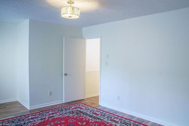 301 Village Lane F, Greensboro, NC 27409