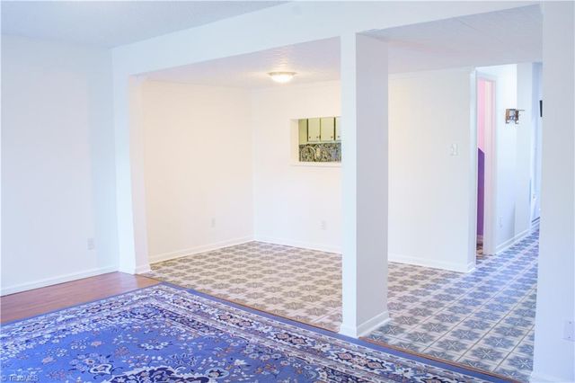 301 Village Lane F, Greensboro, NC 27409